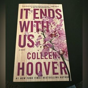 It Ends With Us by Colleen Hoover